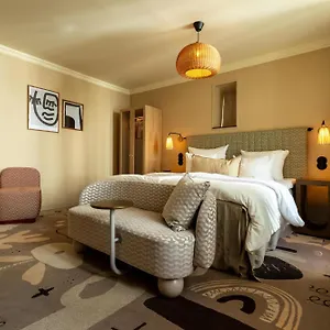 Nh Grand Joanne Hotell